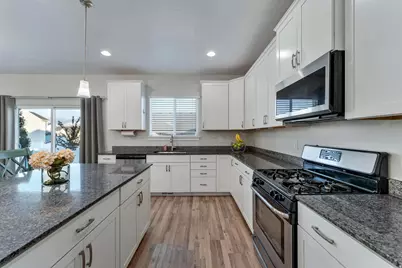 662 S Jubilee Dr E, Saratoga Springs, UT 84045 - Photo 24