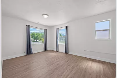 895 W 400 N, Orem, UT 84057 - Photo 16