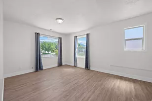 895 W 400 N, Orem, UT 84057 - Photo 16
