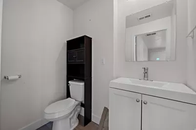 895 W 400 N, Orem, UT 84057 - Photo 14