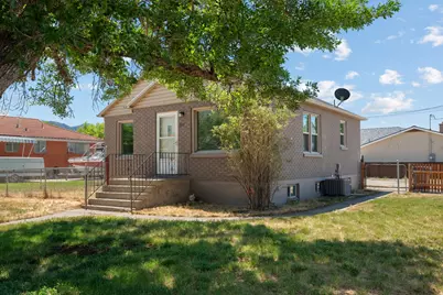 895 W 400 N, Orem, UT 84057 - Photo 2