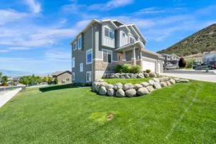 7112 N Golden Ct, Eagle Mountain, UT 84005 - Photo 34