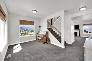 7112 N Golden Ct, Eagle Mountain, UT 84005 - Photo 6