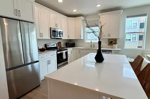 8359 S Iris Lumi Ln, Midvale, UT 84047 - Photo 4