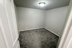3043 W Green Acre Dr S, West Jordan, UT 84088 - Photo 14