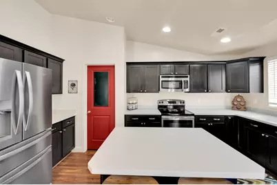 1002 N Bexley Dr W, North Salt Lake, UT 84054 - Photo 8