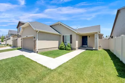1002 N Bexley Dr W, North Salt Lake, UT 84054 - Photo 2