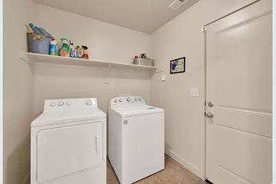 1002 N Bexley Dr W, North Salt Lake, UT 84054 - Photo 18