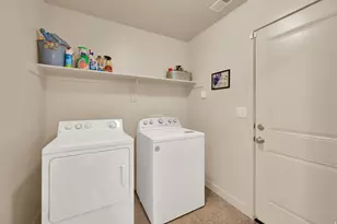 1002 N Bexley Dr W, North Salt Lake, UT 84054 - Photo 18