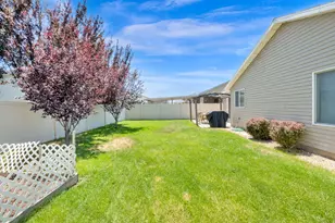 1002 N Bexley Dr W, North Salt Lake, UT 84054 - Photo 22