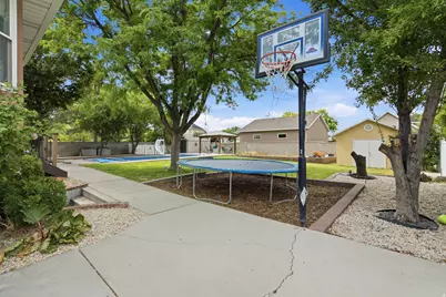 2986 W Southpointe Rd, South Jordan, UT 84095 - Photo 48