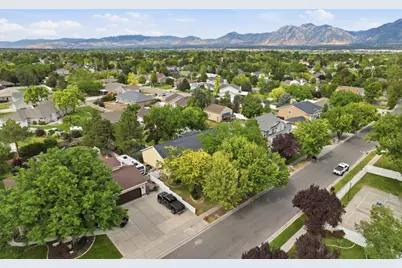 2986 W Southpointe Rd, South Jordan, UT 84095 - Photo 52