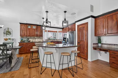 2986 W Southpointe Rd, South Jordan, UT 84095 - Photo 10