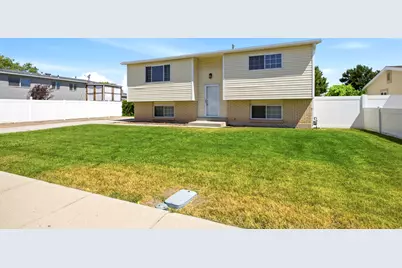 3538 W Ogallala Dr S, West Valley, UT 84119 - Photo 2