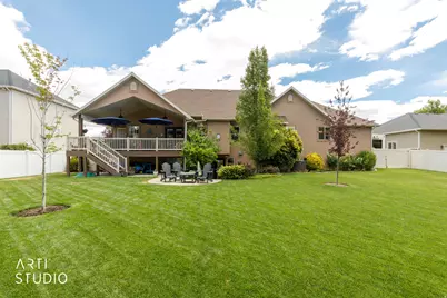 235 N 2975 W, Layton, UT 84041 - Photo 2