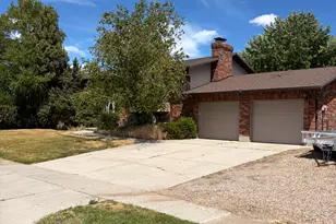 5054 S 3550 W, Roy, UT 84067 - Photo 2