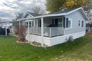265 N Mindella Way W, Layton, UT 84041 - Photo 2