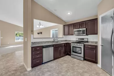 10695 S Pine Grove Way, South Jordan, UT 84009 - Photo 10