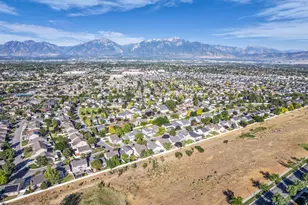 10695 S Pine Grove Way, South Jordan, UT 84009 - Photo 48