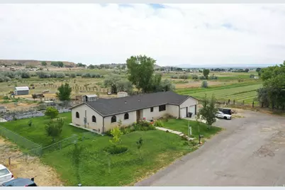 1211 S 2030 E, Price, UT 84501 - Photo 16