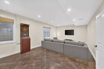 2035 E Quartzridge Dr, Sandy, UT 84092 - Photo 52