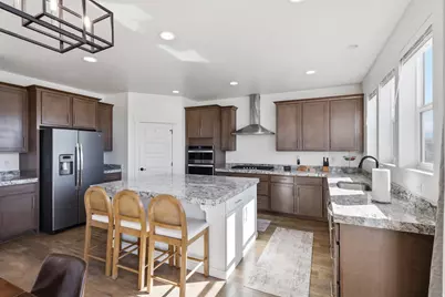 9310 N Tampa Dr, Eagle Mountain, UT 84005 - Photo 12