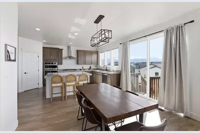 9310 N Tampa Dr, Eagle Mountain, UT 84005 - Photo 10