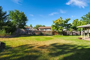 960 E North Fork Cir S, Sandy, UT 84094 - Photo 8