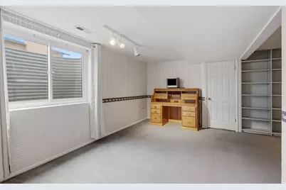 3006 W Robinwood Dr, Taylorsville, UT 84129 - Photo 34