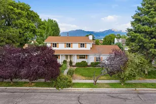 3006 W Robinwood Dr, Taylorsville, UT 84129 - Photo 4