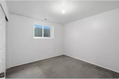 3006 W Robinwood Dr, Taylorsville, UT 84129 - Photo 36