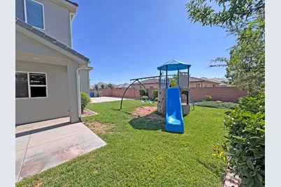 429 E Treasure Rd, Washington, UT 84780 - Photo 22