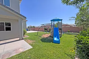 429 E Treasure Rd, Washington, UT 84780 - Photo 22