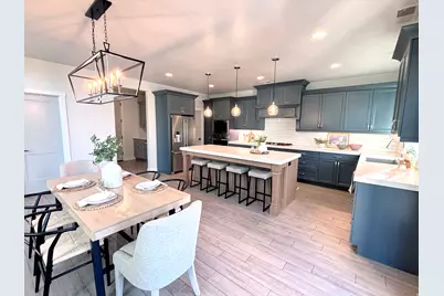 429 E Treasure Rd, Washington, UT 84780 - Photo 10