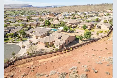 2906 E Autumn Rose Dr, Washington, UT 84780 - Photo 32
