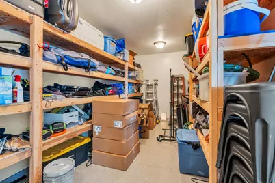 1824 N 230 E, Pleasant Grove, UT 84062 - Photo 50