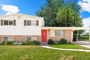 1019 W 4300 S, Riverdale, UT 84405 - Photo 1