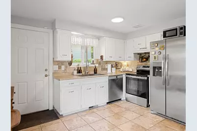 1019 W 4300 S, Riverdale, UT 84405 - Photo 8