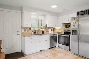 1019 W 4300 S, Riverdale, UT 84405 - Photo 8
