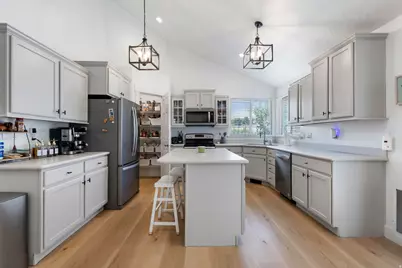 3528 W Plymouth Rock Cv, Lehi, UT 84043 - Photo 10