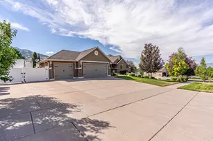 1241 S 60 W, Wellsville, UT 84339 - Photo 20