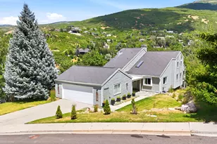 1979 S Cave Hollow Way, Bountiful, UT 84010 - Photo 1
