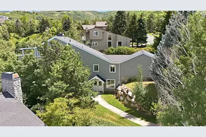 1979 S Cave Hollow Way, Bountiful, UT 84010 - Photo 52