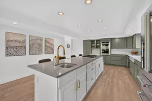 1979 S Cave Hollow Way, Bountiful, UT 84010 - Photo 18
