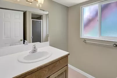 4117 Bona Villa Dr, Ogden, UT 84403 - Photo 20
