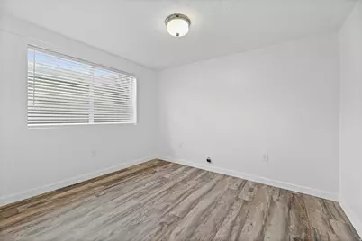 333 Candellaria Dr, Tooele, UT 84074 - Photo 32