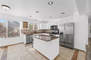 333 Candellaria Dr, Tooele, UT 84074 - Photo 10
