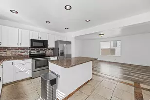 333 Candellaria Dr, Tooele, UT 84074 - Photo 12