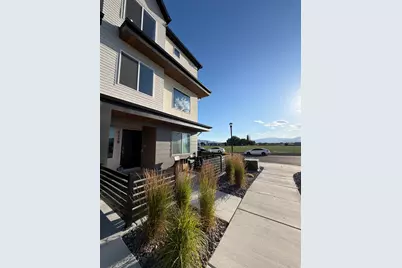 1158 W 360 S #103, American Fork, UT 84003 - Photo 2