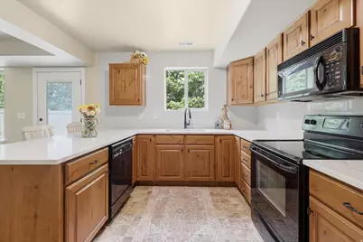 1060 E 200 S #203, Brigham City, UT 84302 - Photo 12